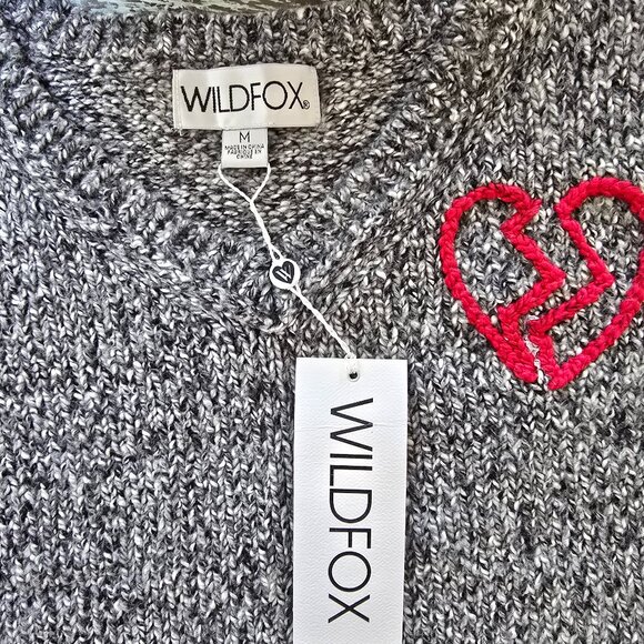 Wildfox White Label Happy Heart distressed sweater - Picture 2 of 3